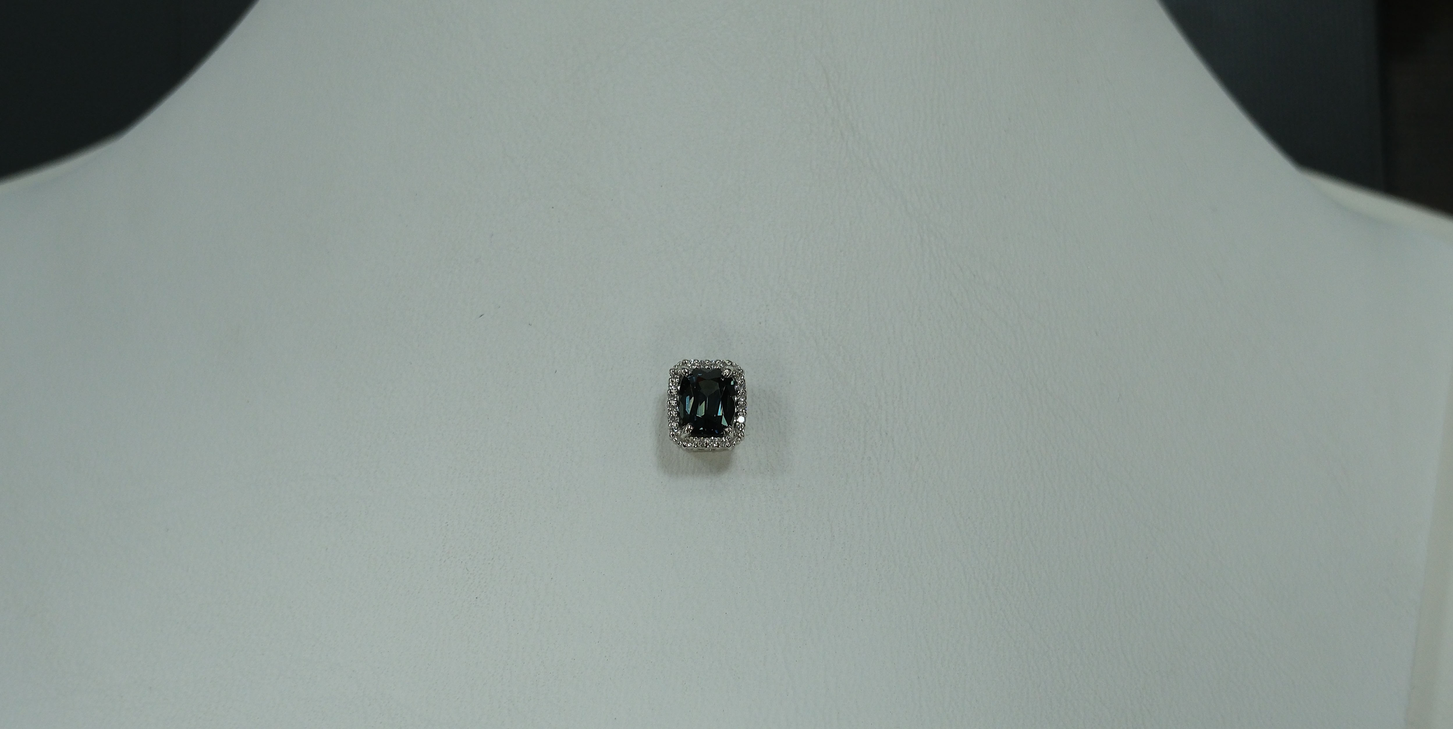 10412-000207 Подвеска (Au 585)